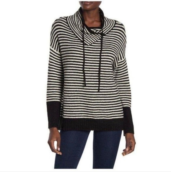 Philosophy Black And White Striped Funnel Neck Pullover Sweater - Picture 1 of 12